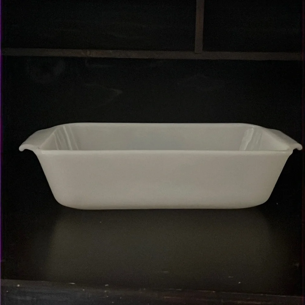 Anchor Hocking Fire King Cornflower 441 Milk Glass Vintage 1 QT